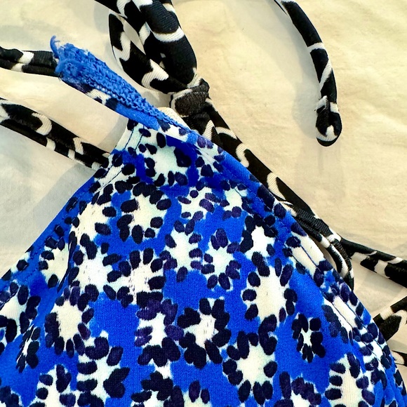 Echo Swim Bikini Top & Bottom XS/S - Picture 5 of 5